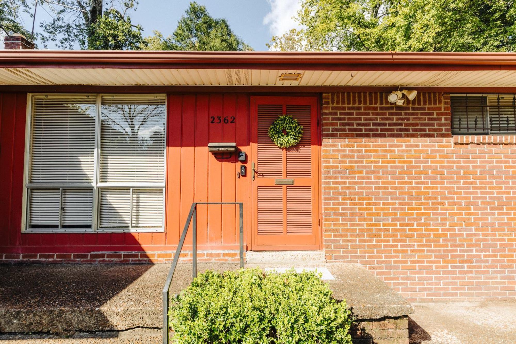 Centrally Located 2 King Bed Midtown 2362 Memphis
