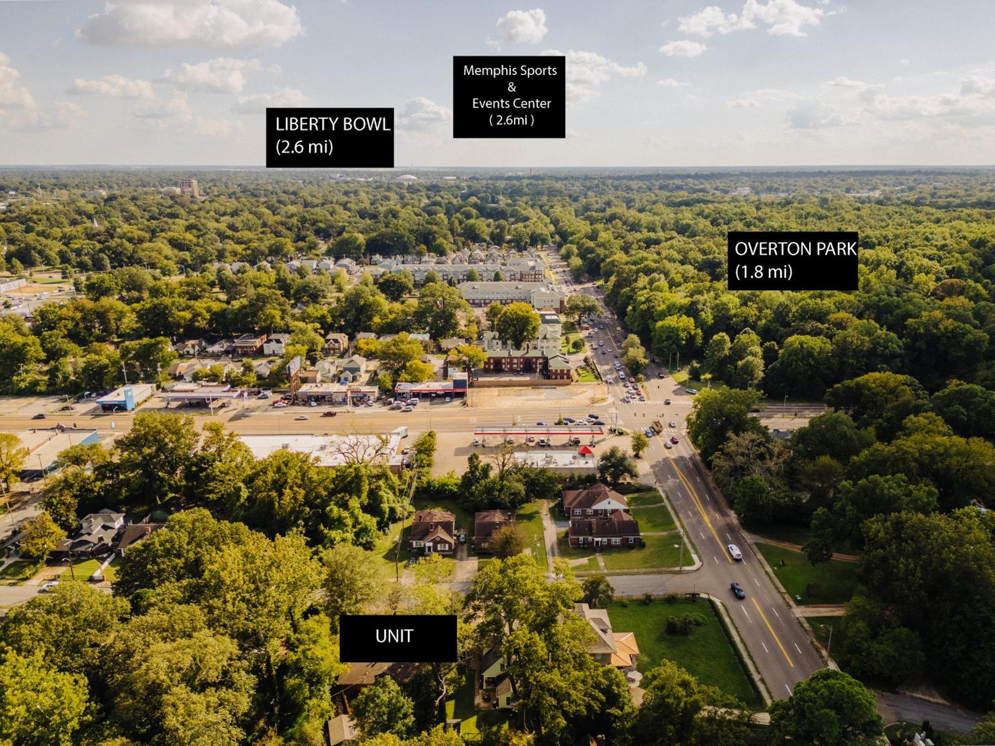 Centrally Located 2 King Bed Midtown 2362 *