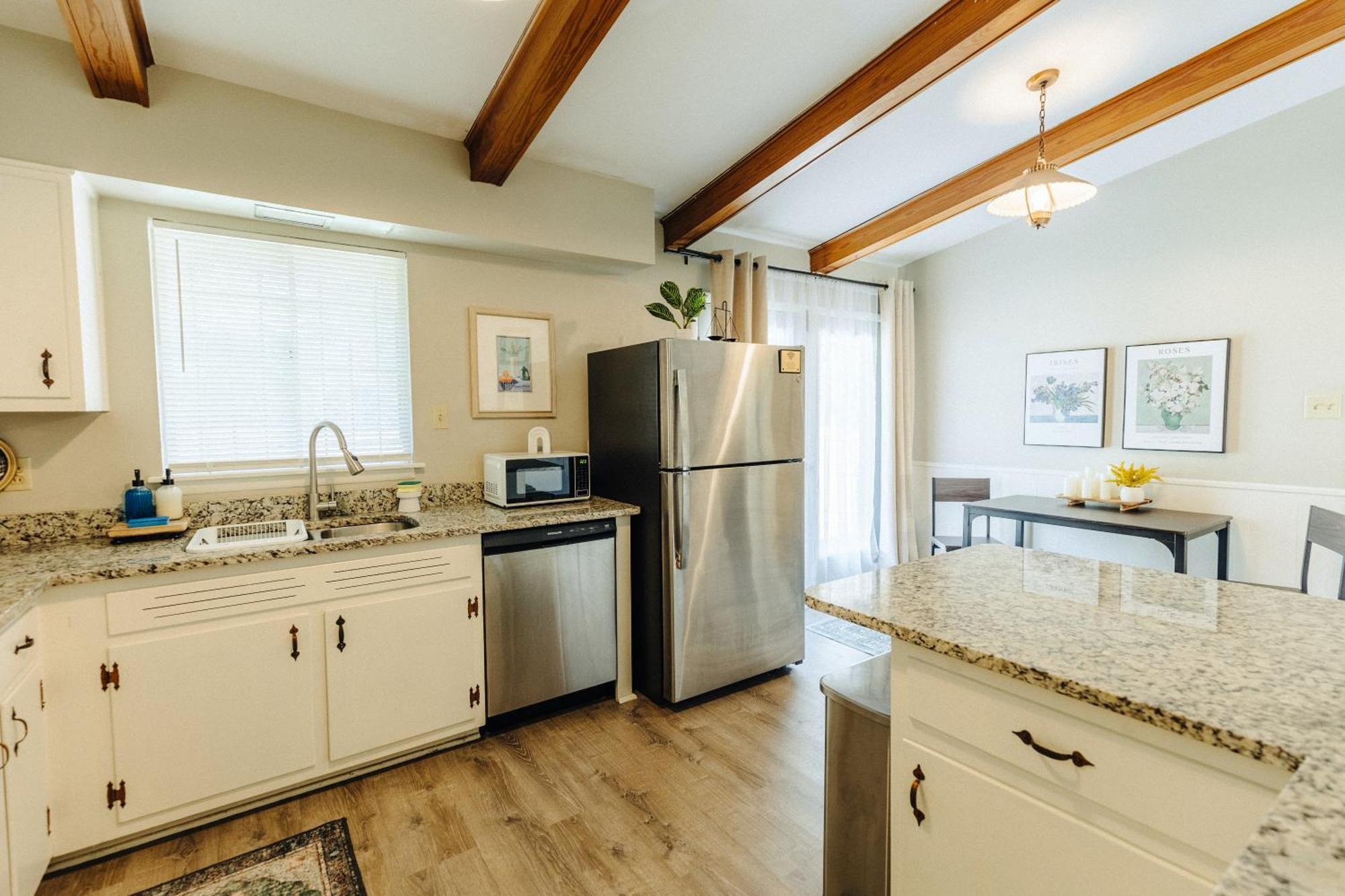 Holiday home Centrally Located 2 King Bed Midtown 2362